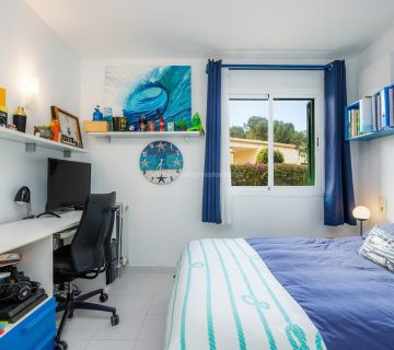 Na predaj úžasný mezonet s terasou a spoločným bazénom vo Font de Sa Cala, Malorka Na predaj úžasný mezonet s terasou a spoločným bazénom vo Font de Sa Cala, Malorka