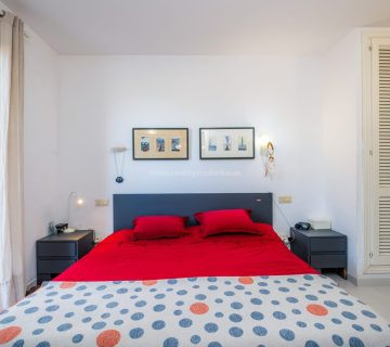 Na predaj úžasný mezonet s terasou a spoločným bazénom vo Font de Sa Cala, Malorka Na predaj úžasný mezonet s terasou a spoločným bazénom vo Font de Sa Cala, Malorka