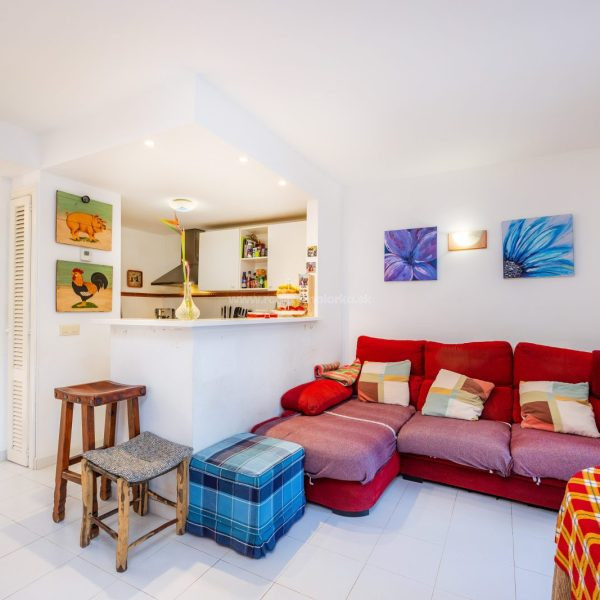 Na predaj úžasný mezonet s terasou a spoločným bazénom vo Font de Sa Cala, Malorka Na predaj úžasný mezonet s terasou a spoločným bazénom vo Font de Sa Cala, Malorka