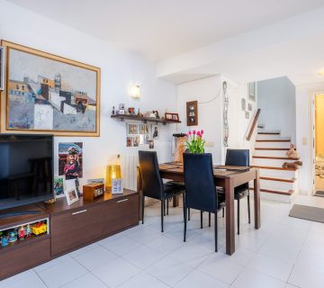 Na predaj úžasný mezonet s terasou a spoločným bazénom vo Font de Sa Cala, Malorka Na predaj úžasný mezonet s terasou a spoločným bazénom vo Font de Sa Cala, Malorka