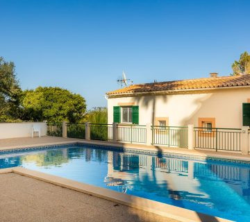 Na predaj úžasný mezonet s terasou a spoločným bazénom vo Font de Sa Cala, Malorka Na predaj úžasný mezonet s terasou a spoločným bazénom vo Font de Sa Cala, Malorka