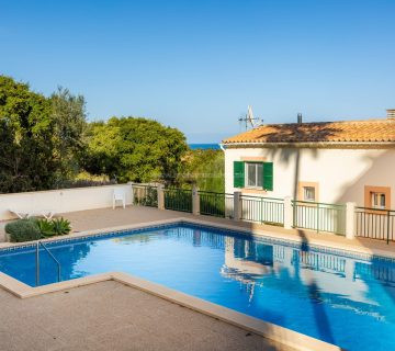 Na predaj úžasný mezonet s terasou a spoločným bazénom vo Font de Sa Cala, Malorka Na predaj úžasný mezonet s terasou a spoločným bazénom vo Font de Sa Cala, Malorka