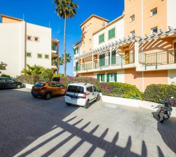 Na predaj úžasný mezonet s terasou a spoločným bazénom vo Font de Sa Cala, Malorka Na predaj úžasný mezonet s terasou a spoločným bazénom vo Font de Sa Cala, Malorka