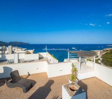Na predaj fantastický apartmán s výhľadom na more v Cala Millor, Malorka