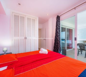 Na predaj fantastický apartmán s výhľadom na more v Cala Millor, Malorka