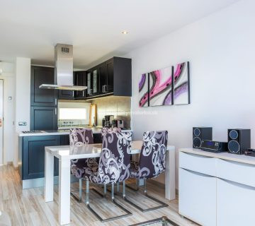 Na predaj fantastický apartmán s výhľadom na more v Cala Millor, Malorka