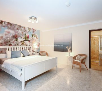 Na predaj úchvatná vila s bazénom v Cala Ratjada, Malorka