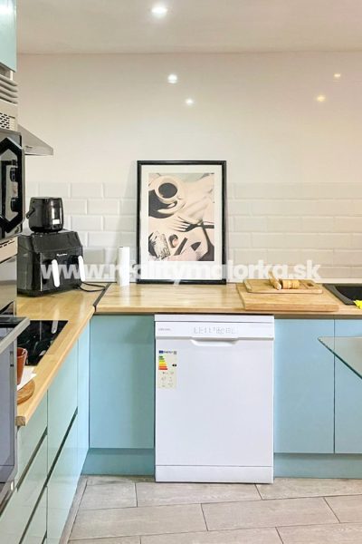 Na predaj apartmán len pár krokov od mora v srdci Cala Rajada, Malorka